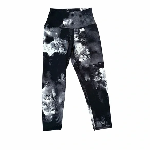 Alo Airbrush Leggings Marble Print Capri Size Small - Picture 1 of 4